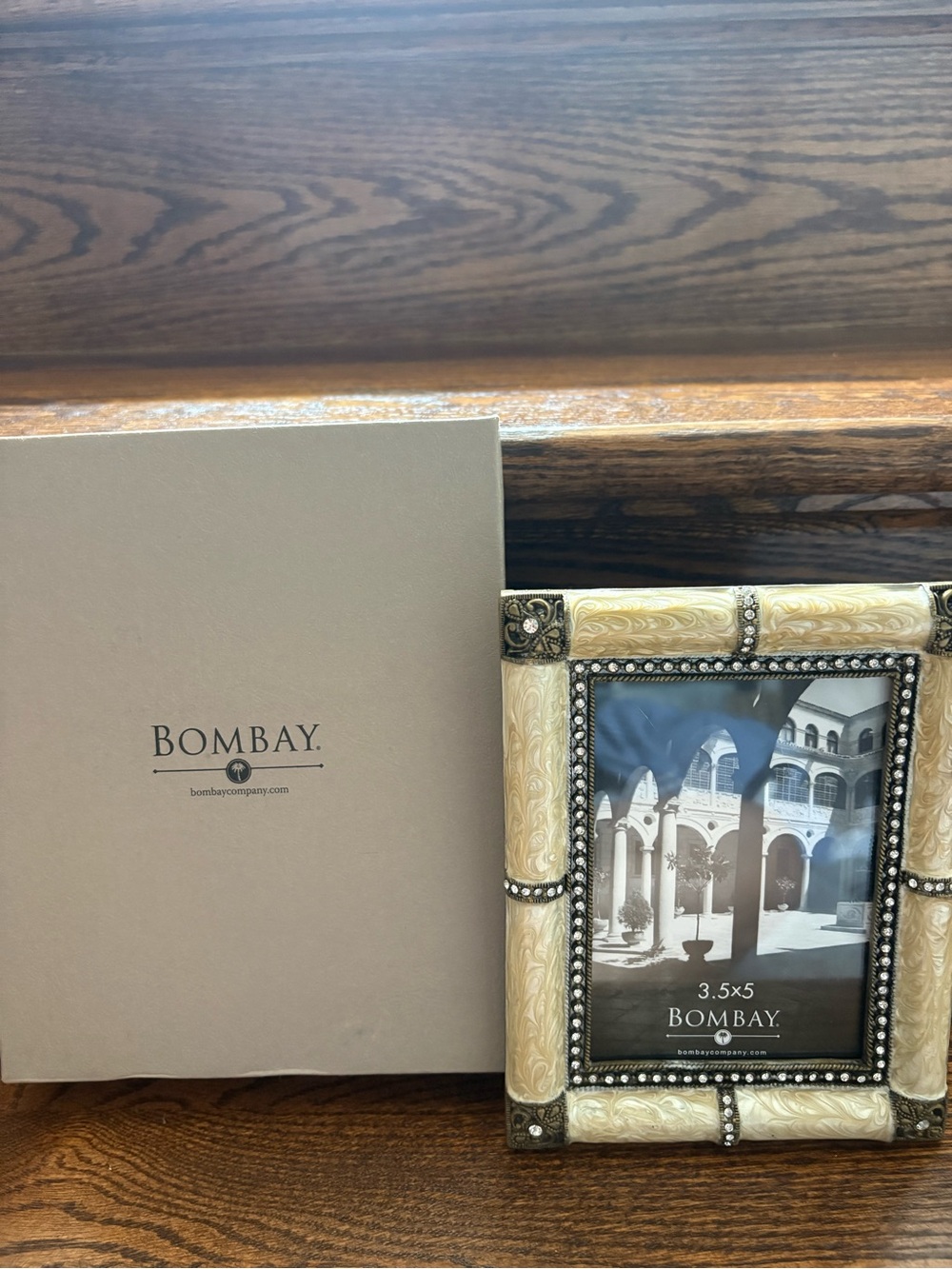 Vintage Bombay Company Cream/Bronze Photo Frame